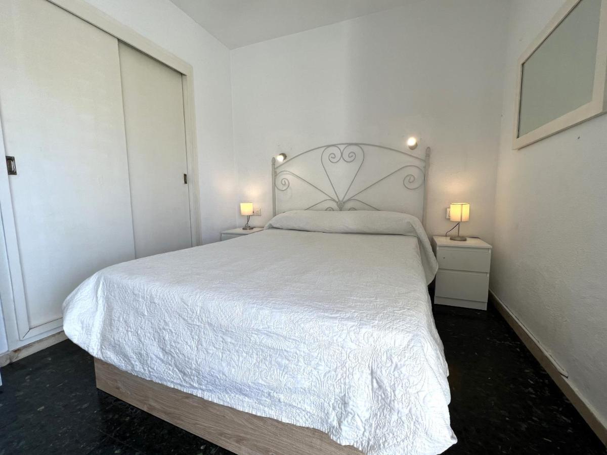 Costa Pool & Sea View By Homing Apartment *